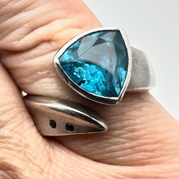 None Jewelry - Blue Topaz Sterling Silver Ring Size 3.5 Weight 10 Grams Best Modernist Design